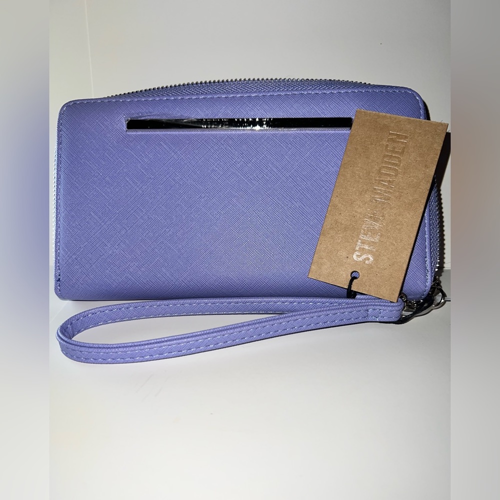Steve Madden BZippy Lavendar Zip Around Wallet | NWT